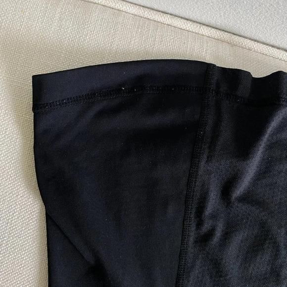 LULULEMON Vintage Black and Gray Push Your Limits Striped Tank Size 6 - Picture 11 of 11